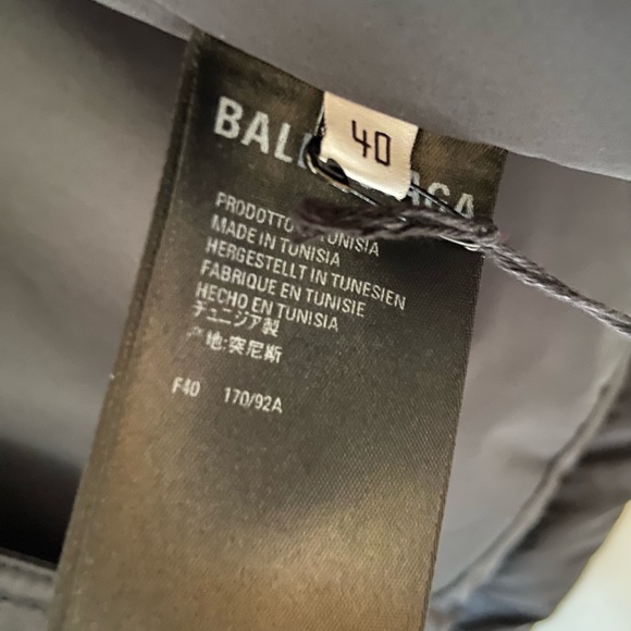 **NWOT**BALENCIAGA Swing Puffer Jacket women’s - Picture 15 of 16